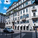 Artstay - Duomo, Spiga, Near Metro M1 Appartement *