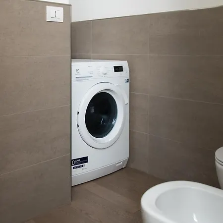 Апартаменты Artstay - Duomo, Spiga, Near Metro M1 Милан