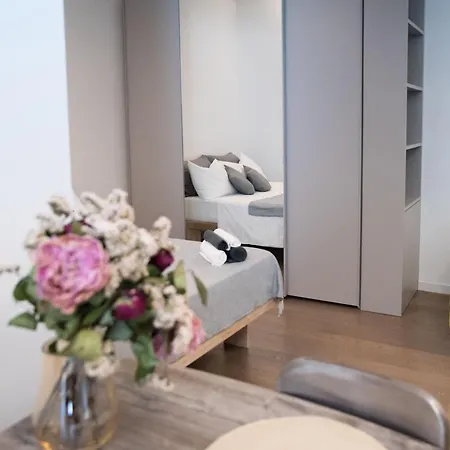 Апартаменты Artstay - Duomo, Spiga, Near Metro M1 Милан