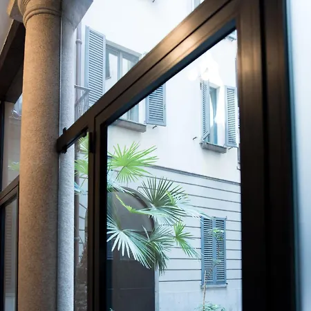 Artstay - Duomo, Spiga, Near Metro M1 Appartement *