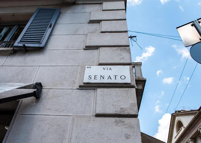Апартаменты Artstay - Duomo, Spiga, Near Metro M1 *